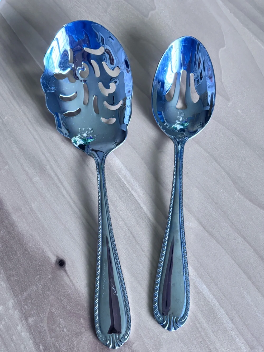 Reed & Barton DOMAIN Stainless Casserole Berry Pierced Spoon & Slotted Serving